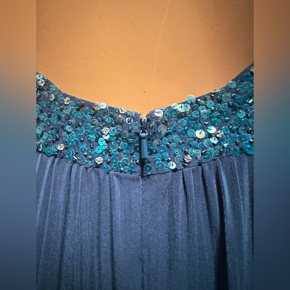 Jovani Formal Sequins Beaded Pleaded Long Evening Gown Dress With Bow - Picture 7 of 11